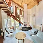 Maison D'archi 80's Avec Piscine Et Toboggan Villa *