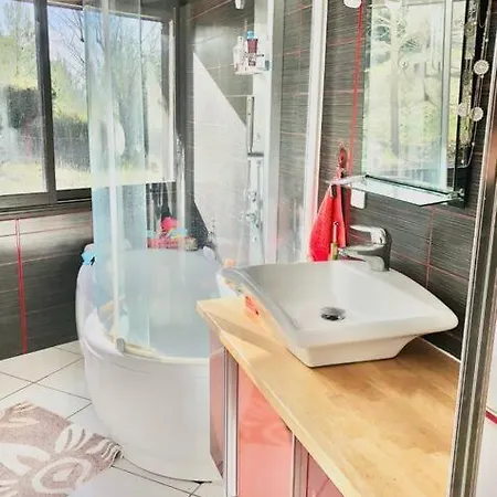 Maison D'archi 80's Avec Piscine Et Toboggan * Ventenac-Cabardès